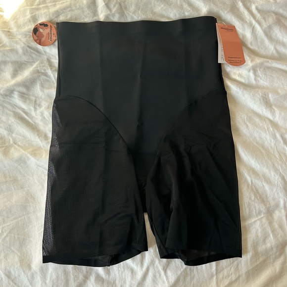 NWT Shapermint Essentials Everyday Empower Mesh Shaper Shorts Black - Picture 6 of 12
